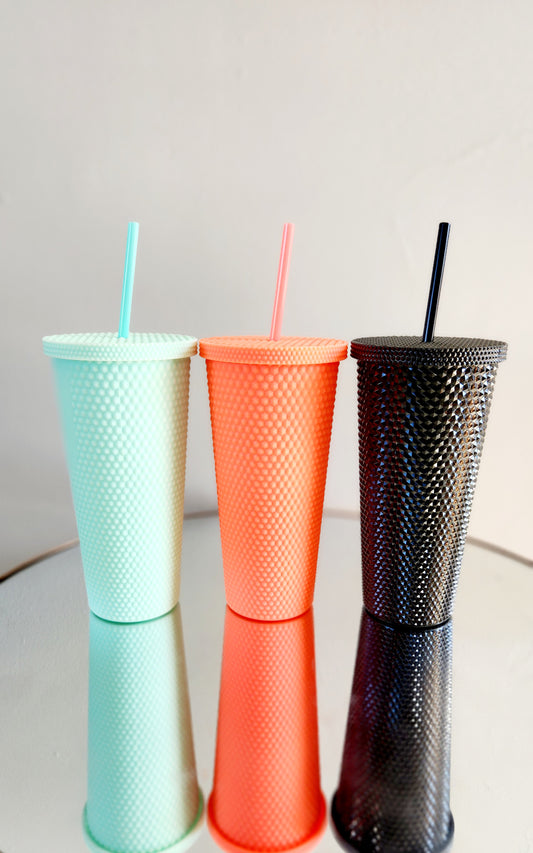TEXTURED STRAW CUP